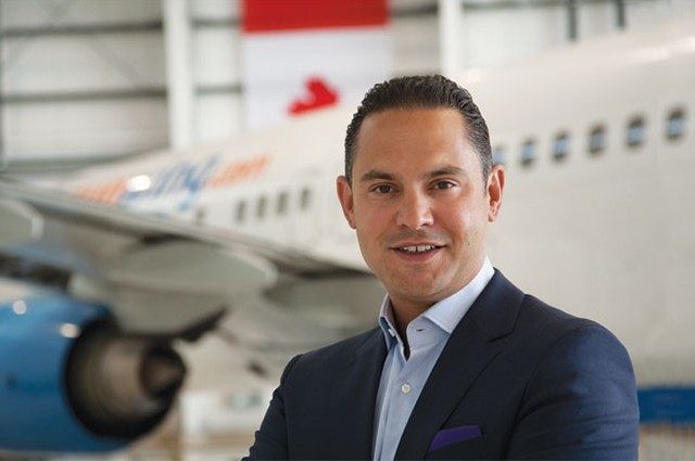 Стивен Хантер, исполнительный директор Sunwing