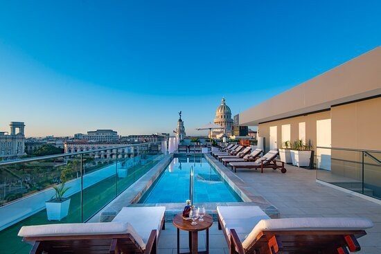 pool hotel telegrafo