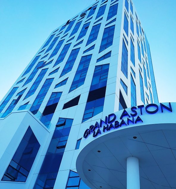 grand aston habana