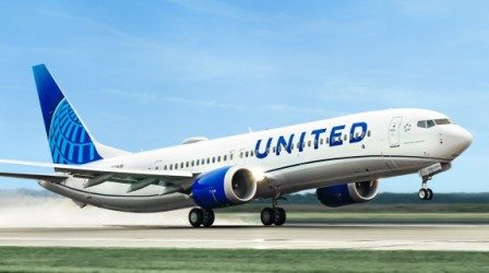 самолет United