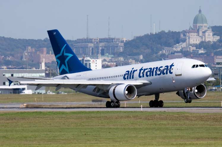 канадская компания Air Transat