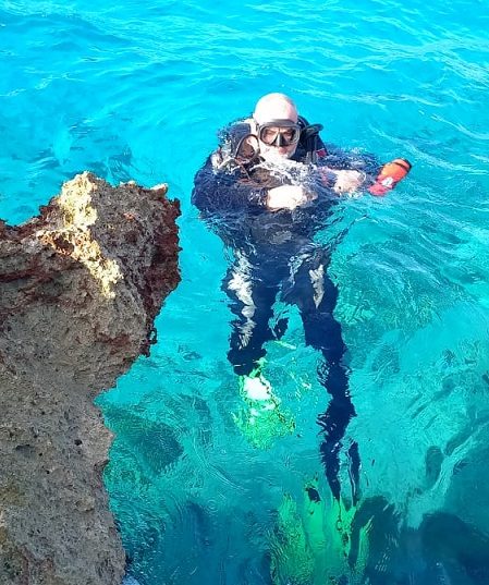 diving sea